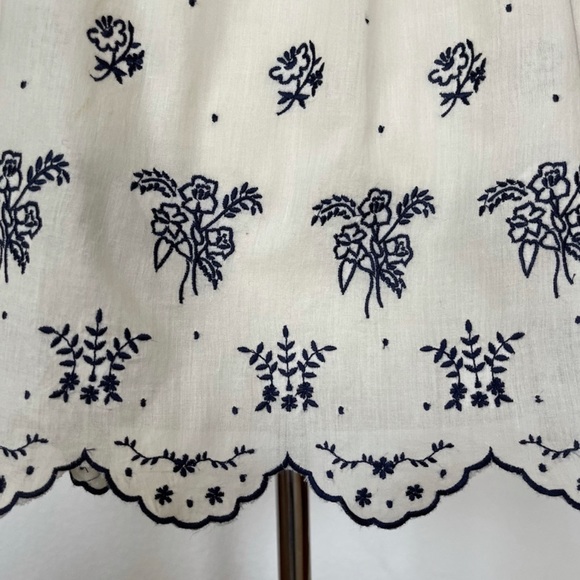 ๐Anthropologie embroidered top NWTโก๏ธ - Picture 3 of 3